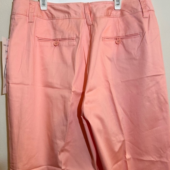 Larry Levine Soft Stretch Career Crop Pants Peach Capris Size 16  NWT - Picture 6 of 13